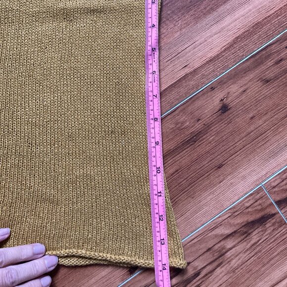 Tee Ochre with White Stripes Hand knit Small - Picture 8 of 9